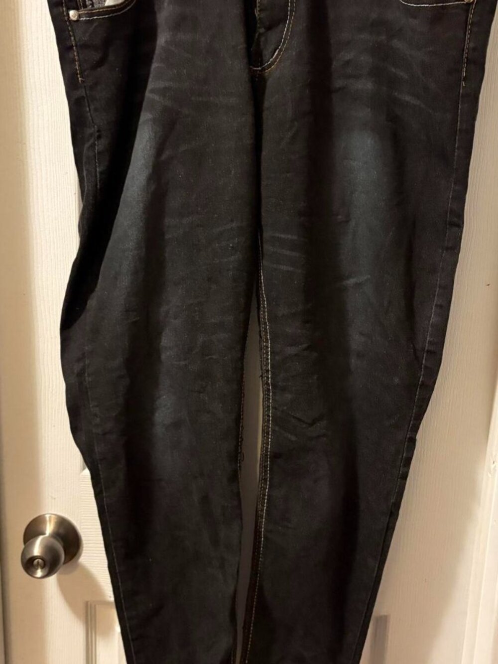 Lowrise, y2k dark wash jeans with gems